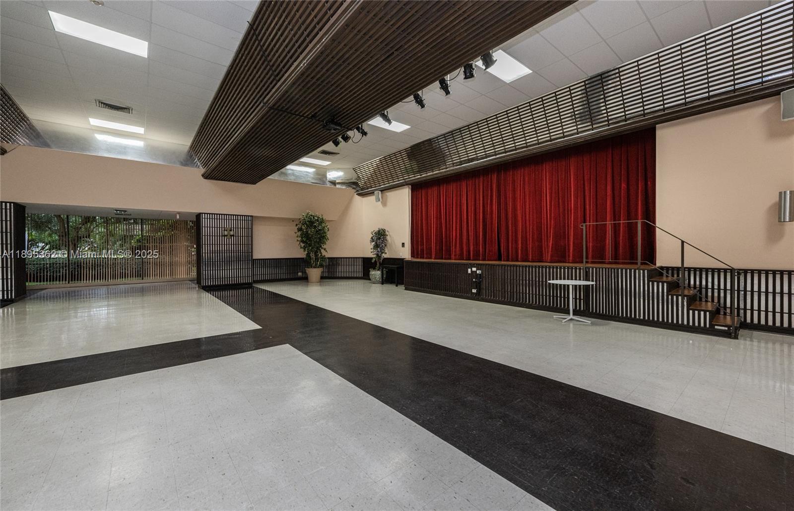 OLYMPUS CONDO - Residential Lease
