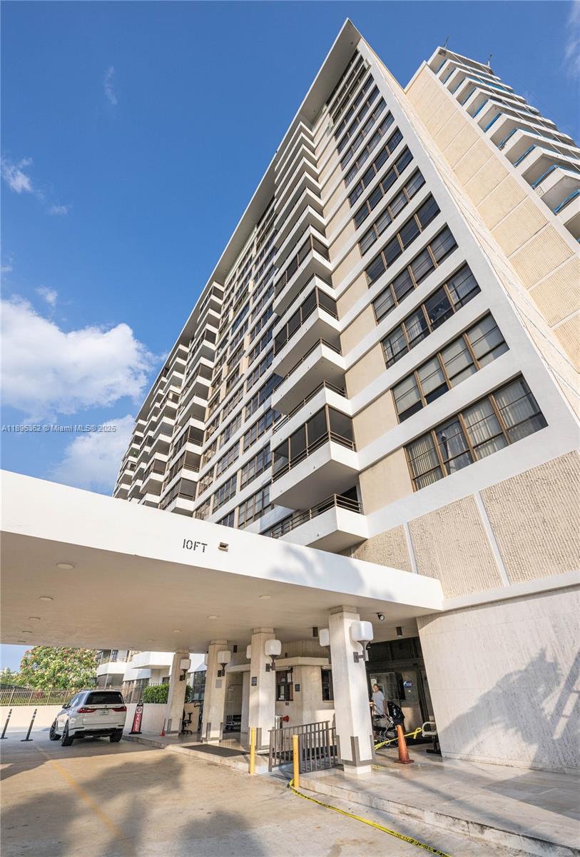 OLYMPUS CONDO - Residential Lease