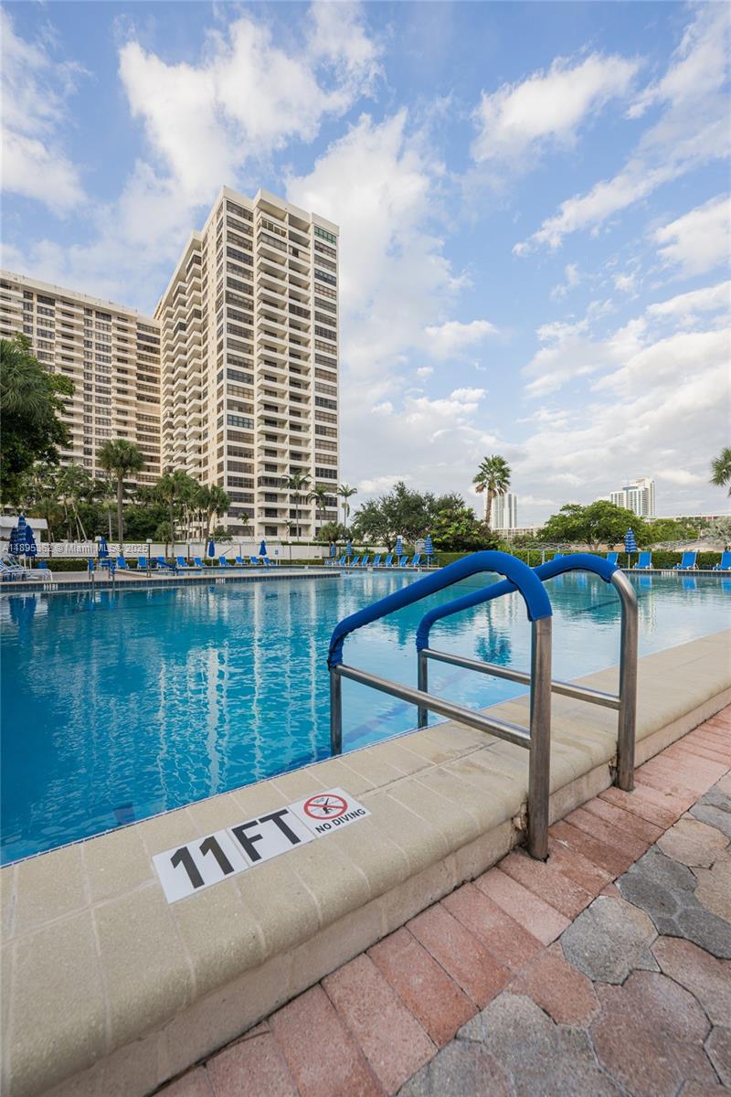 OLYMPUS CONDO - Residential Lease