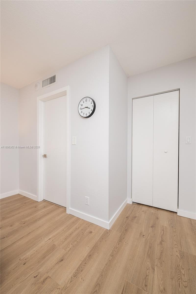 OLYMPUS CONDO - Residential Lease