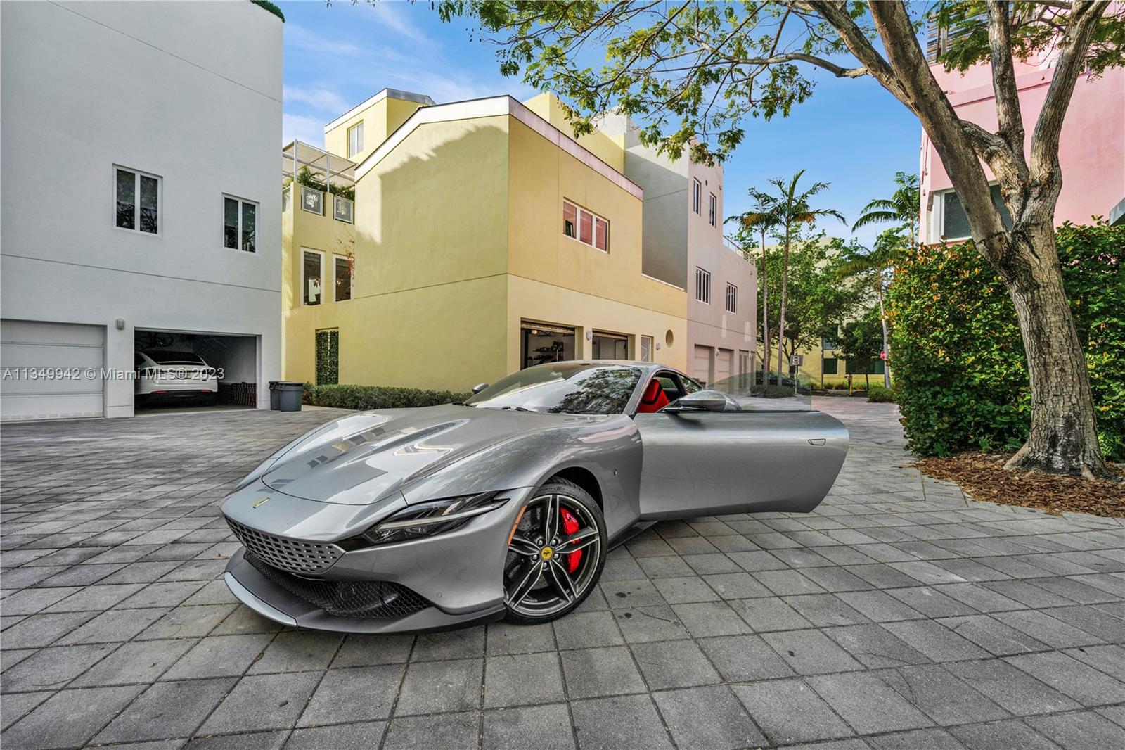 AQUA AT ALLISON ISLAND - Residential