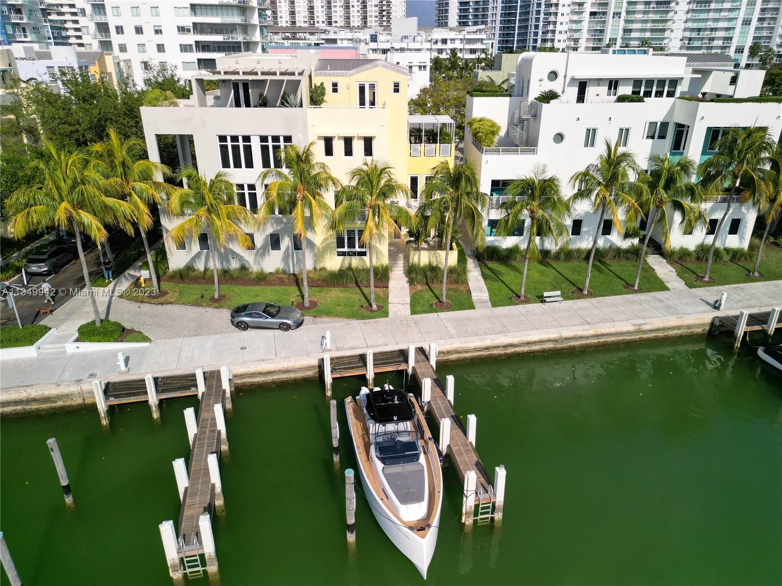 AQUA AT ALLISON ISLAND - Residential