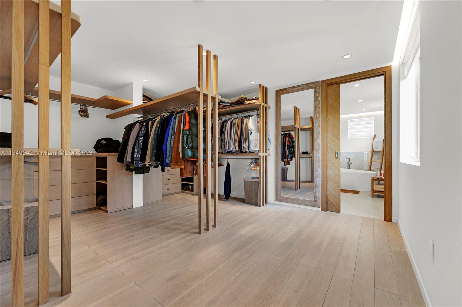 AQUA AT ALLISON ISLAND - Residential