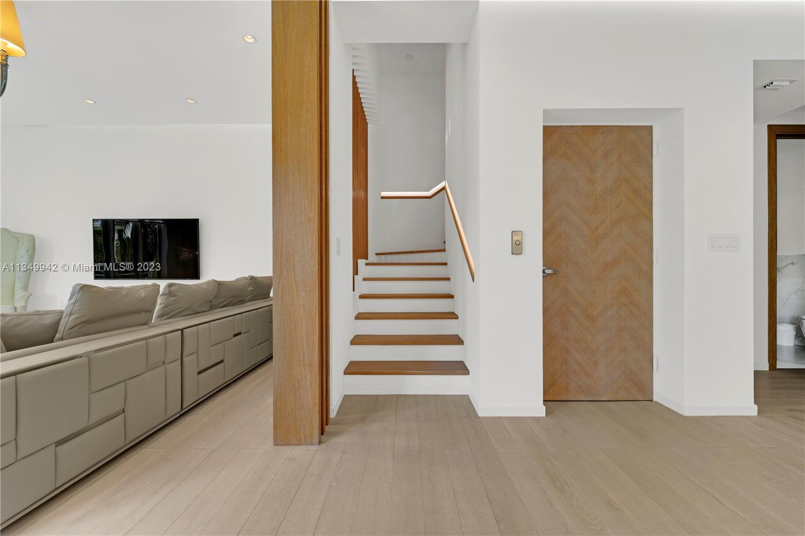 AQUA AT ALLISON ISLAND - Residential