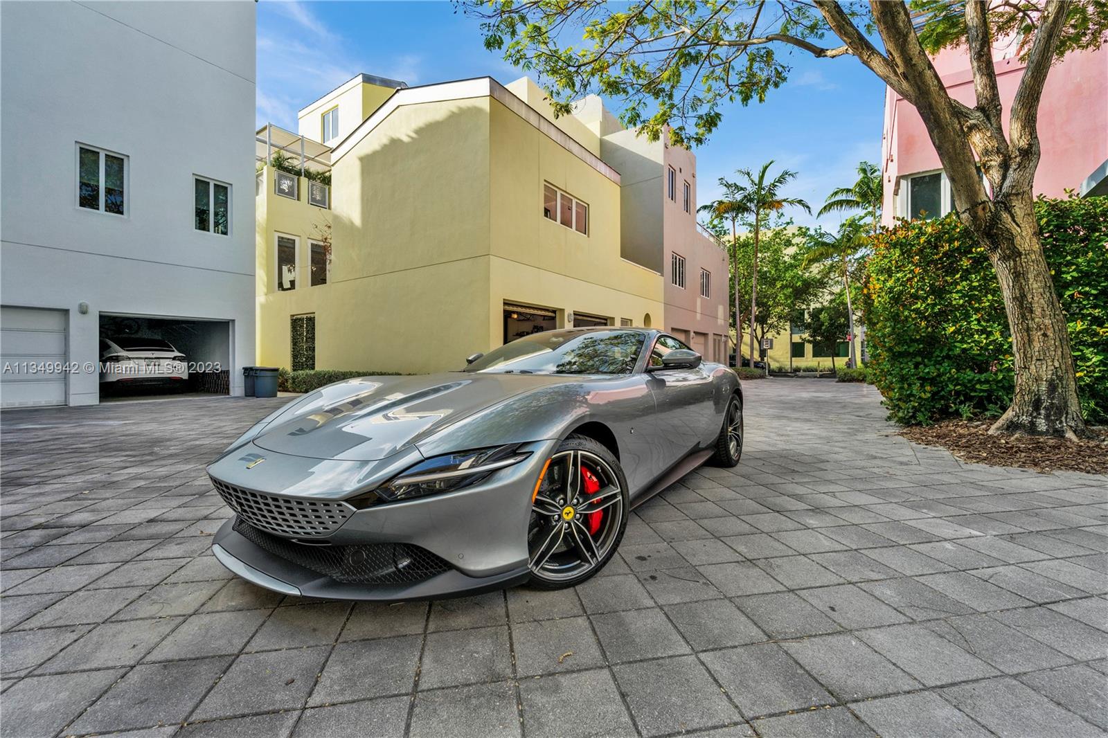 AQUA AT ALLISON ISLAND - Residential