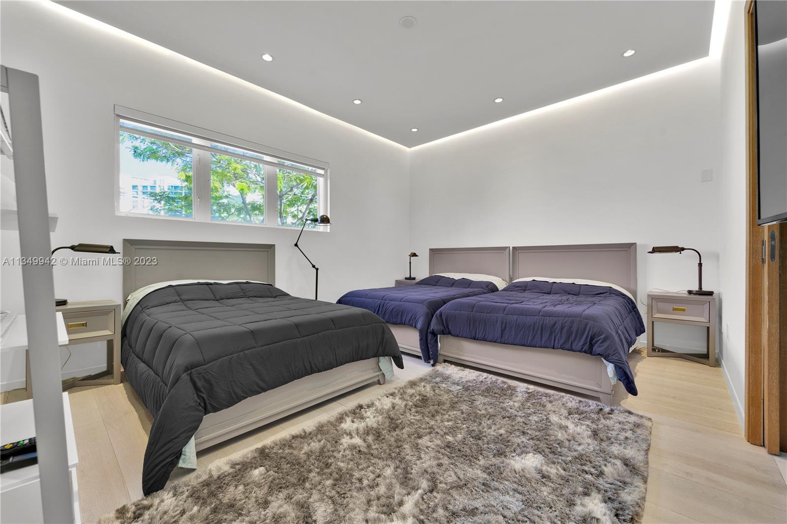 AQUA AT ALLISON ISLAND - Residential