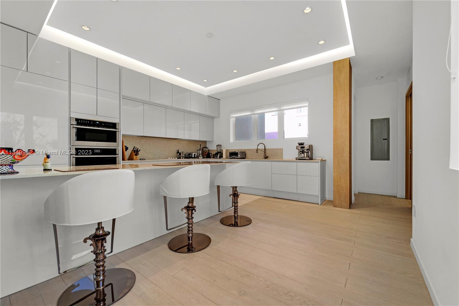 AQUA AT ALLISON ISLAND - Residential