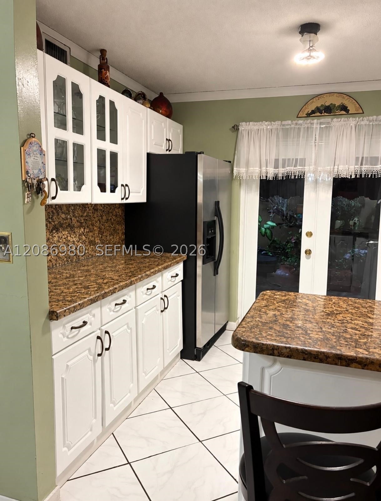 2403 W 76th St 102