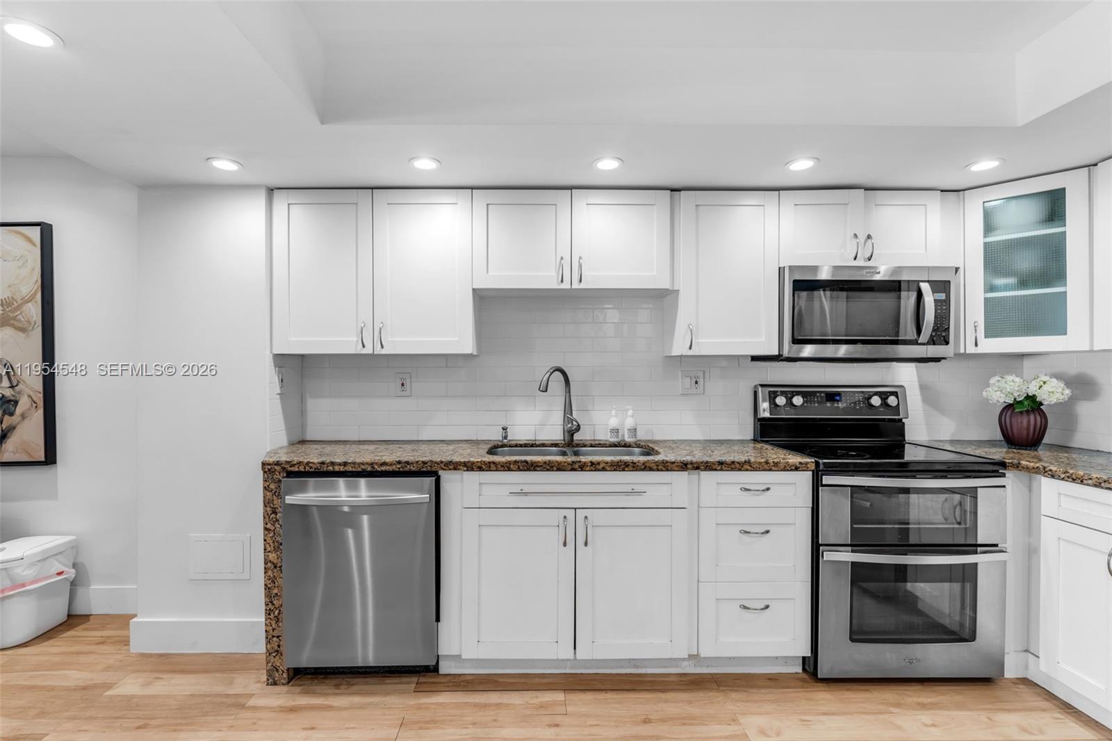 BANYANS OF SOUTH MIAMI CO - Residential