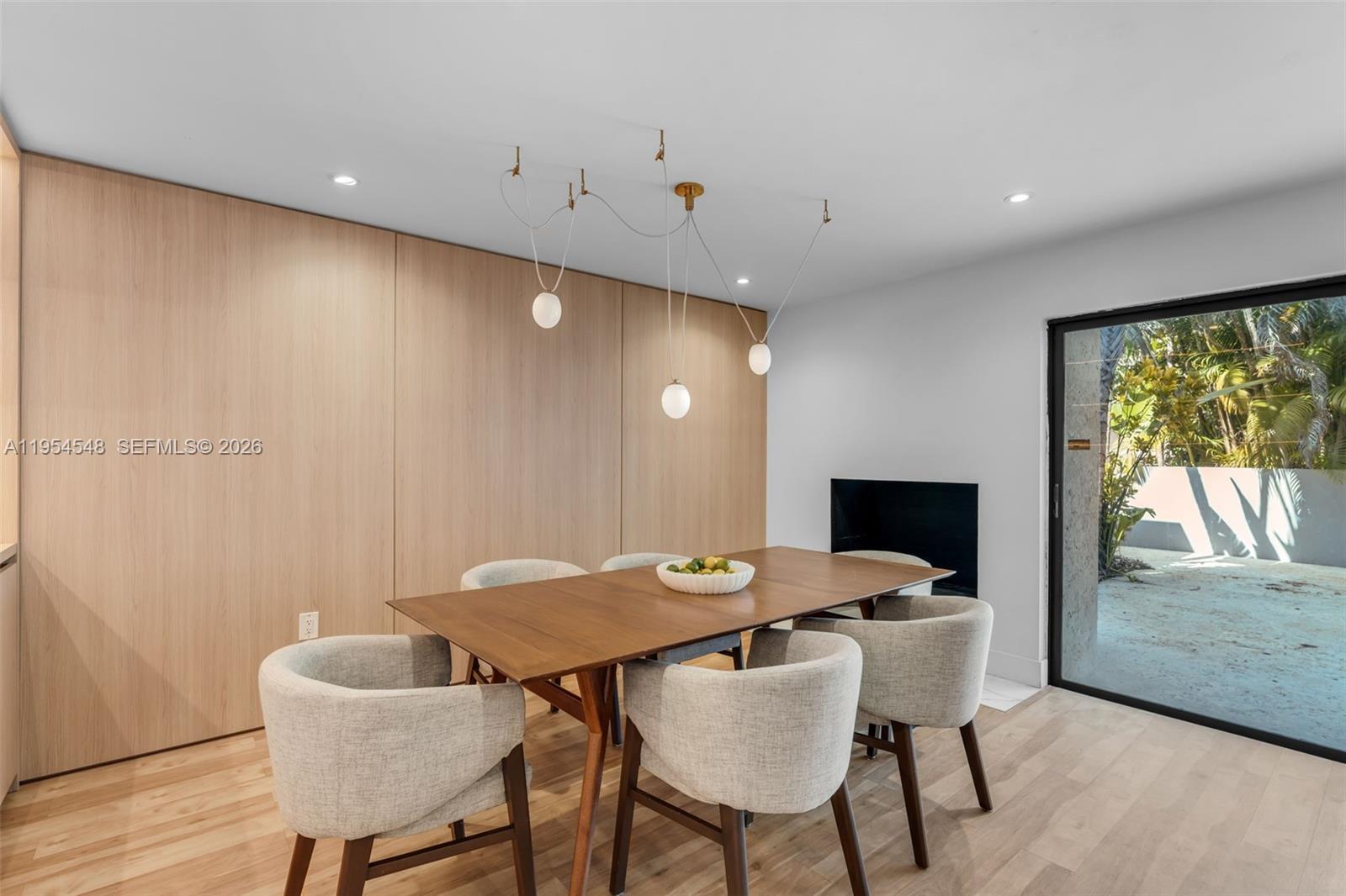 BANYANS OF SOUTH MIAMI CO - Residential