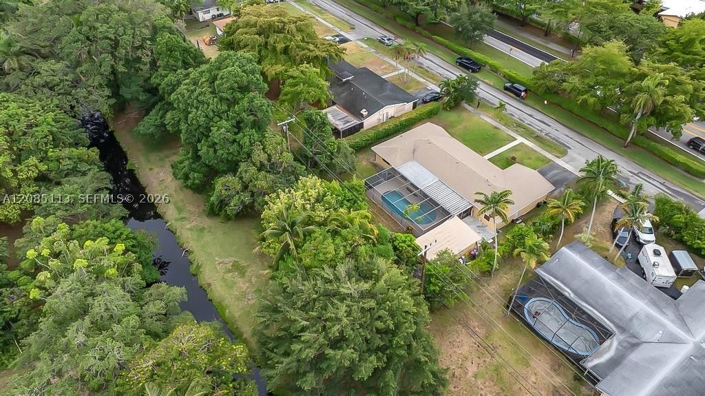 890 NW 65th Ave