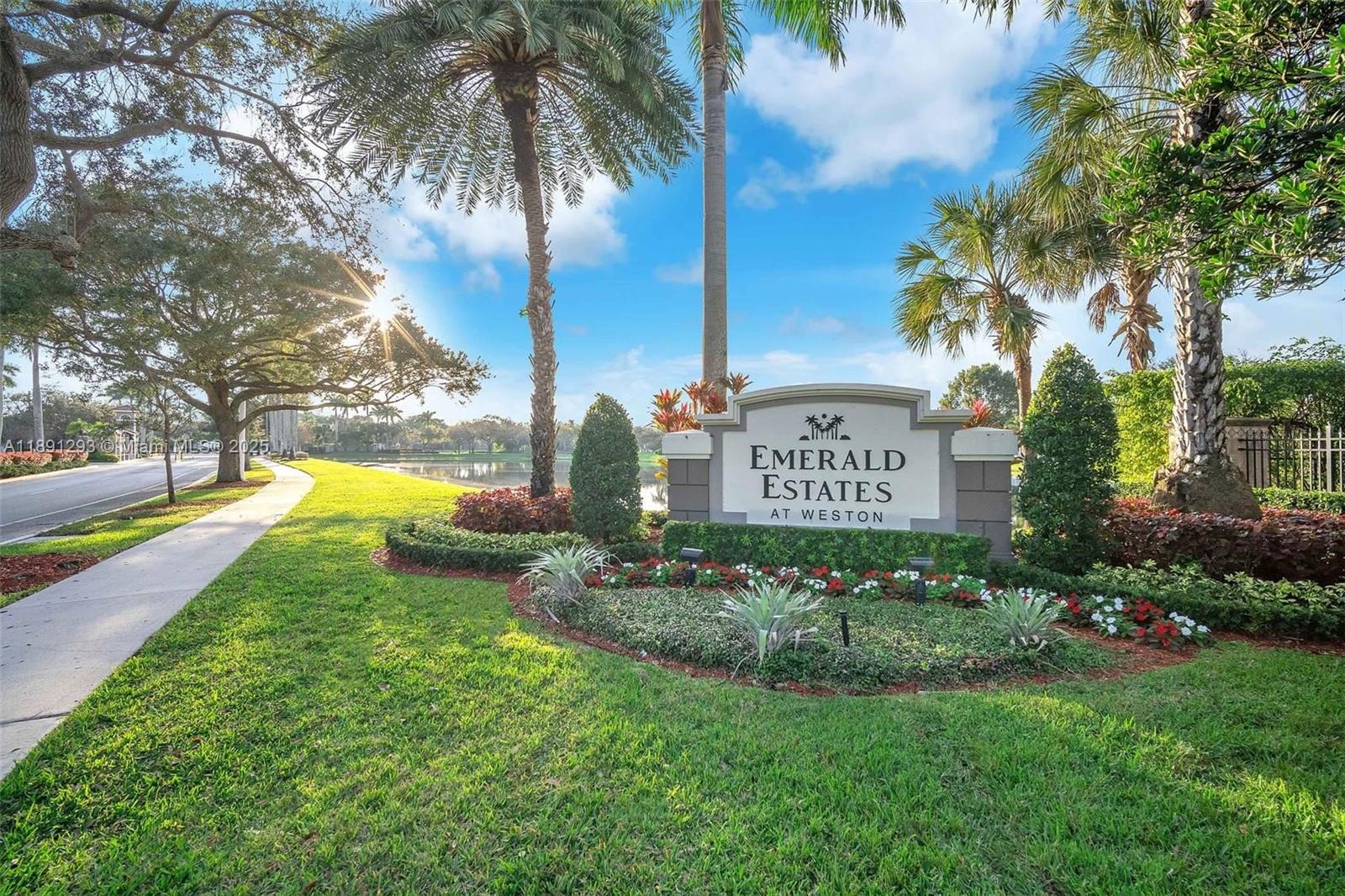 SAPPHIRE SHORES-SAPPHIRE - Residential Lease