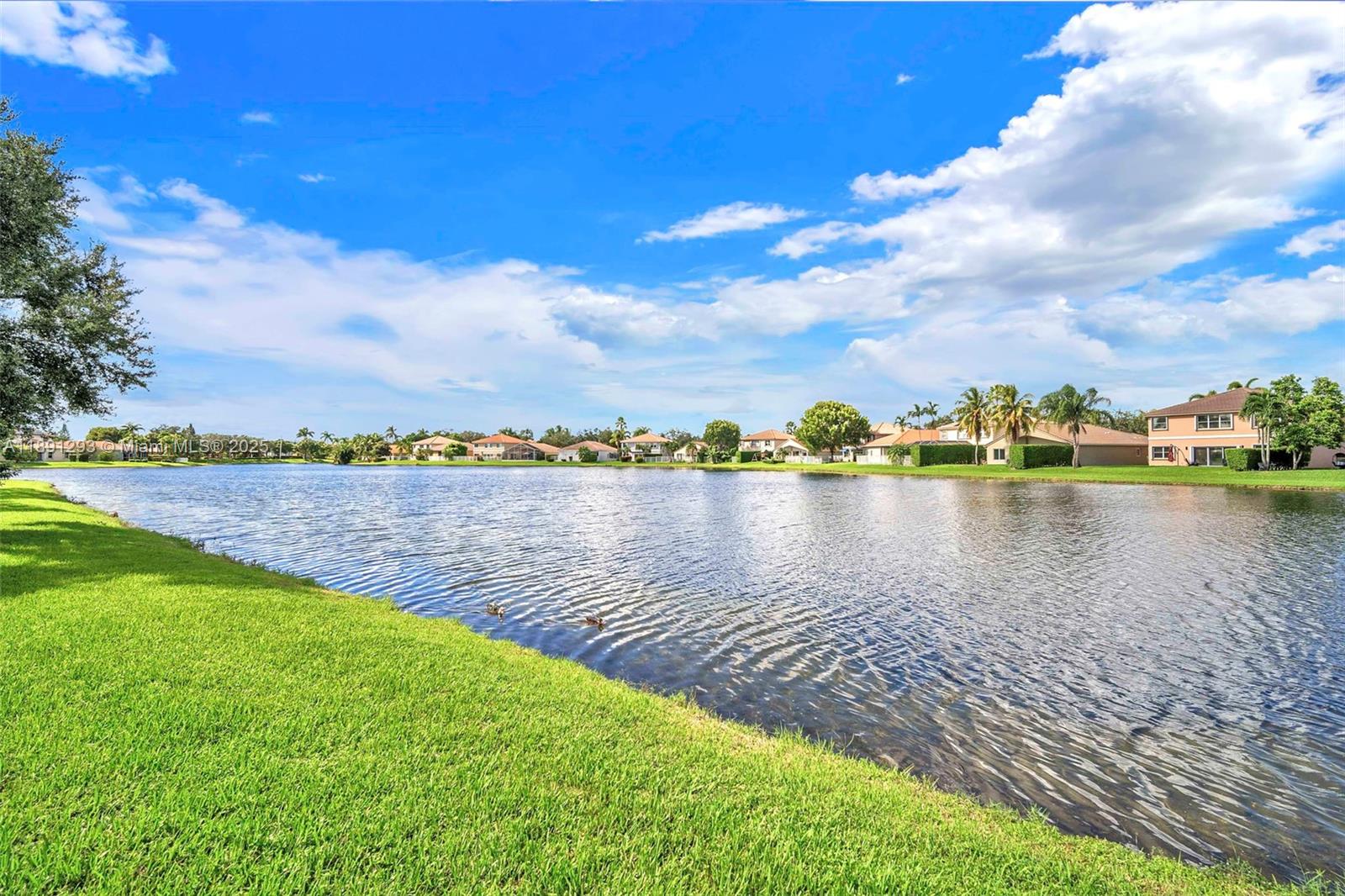 SAPPHIRE SHORES-SAPPHIRE - Residential Lease