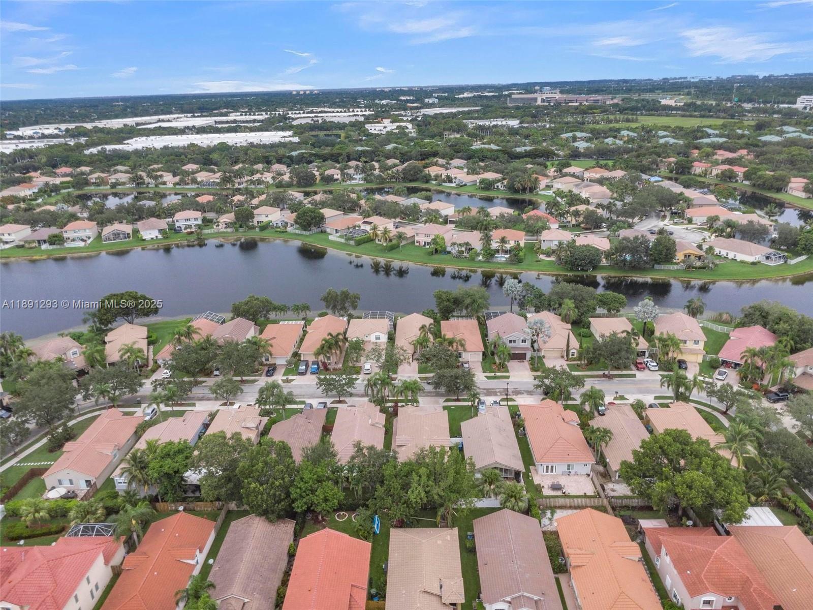 SAPPHIRE SHORES-SAPPHIRE - Residential Lease