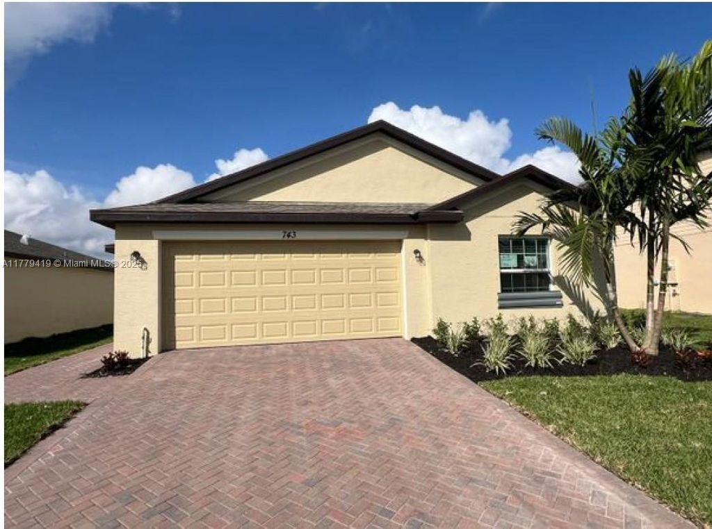 Photo of 743 Carlyle Way, Fort Pierce, FL 34947 (MLS # A11779419)