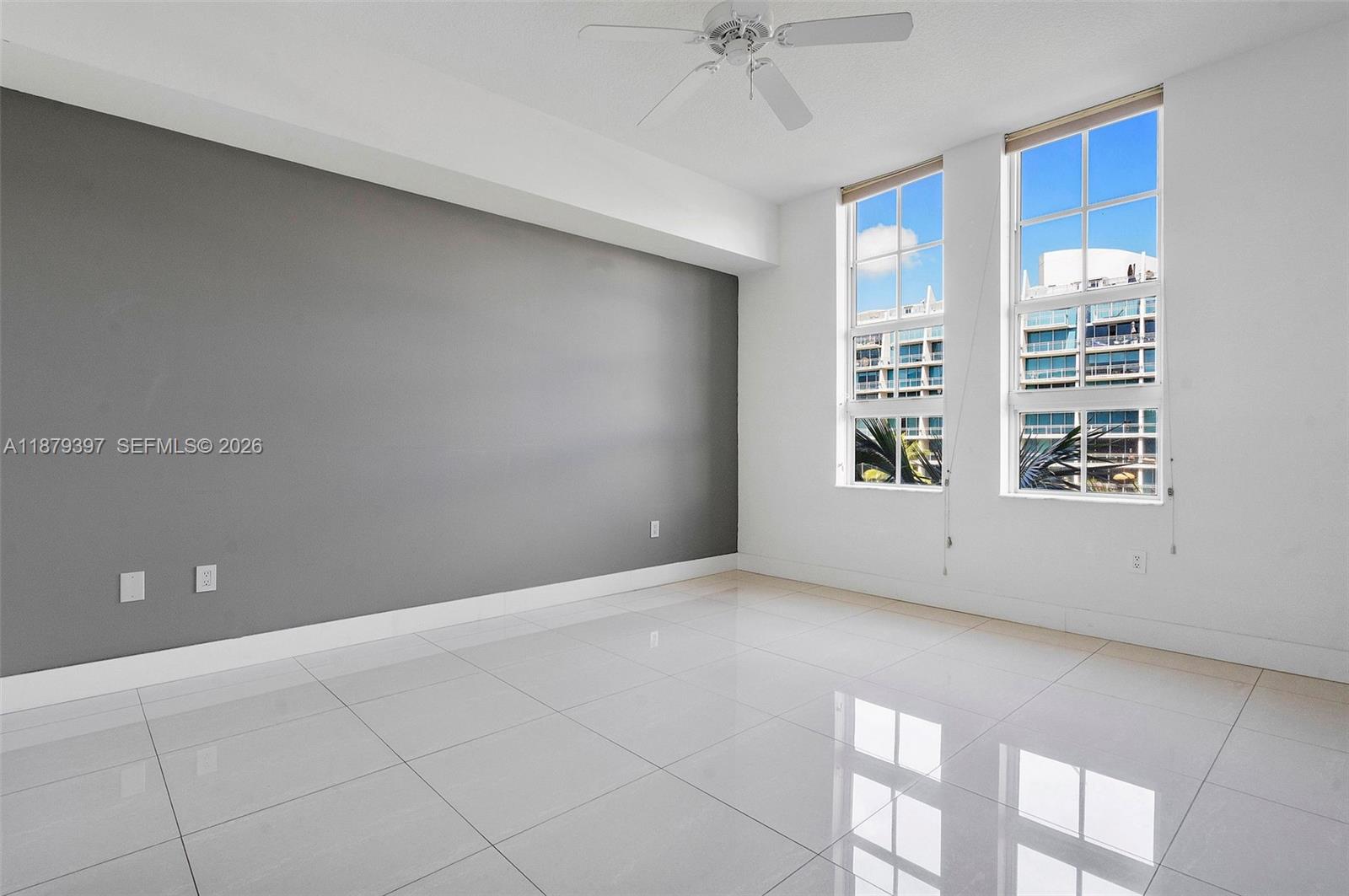 ALAQUA CONDO - Residential