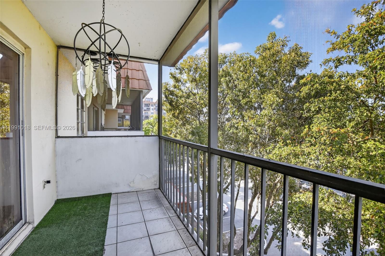 MANORS OF INVERRARY I-7 - Residential