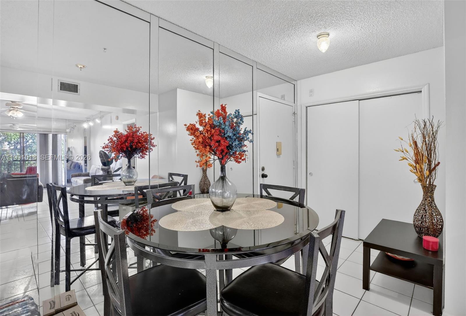 MANORS OF INVERRARY I-7 - Residential