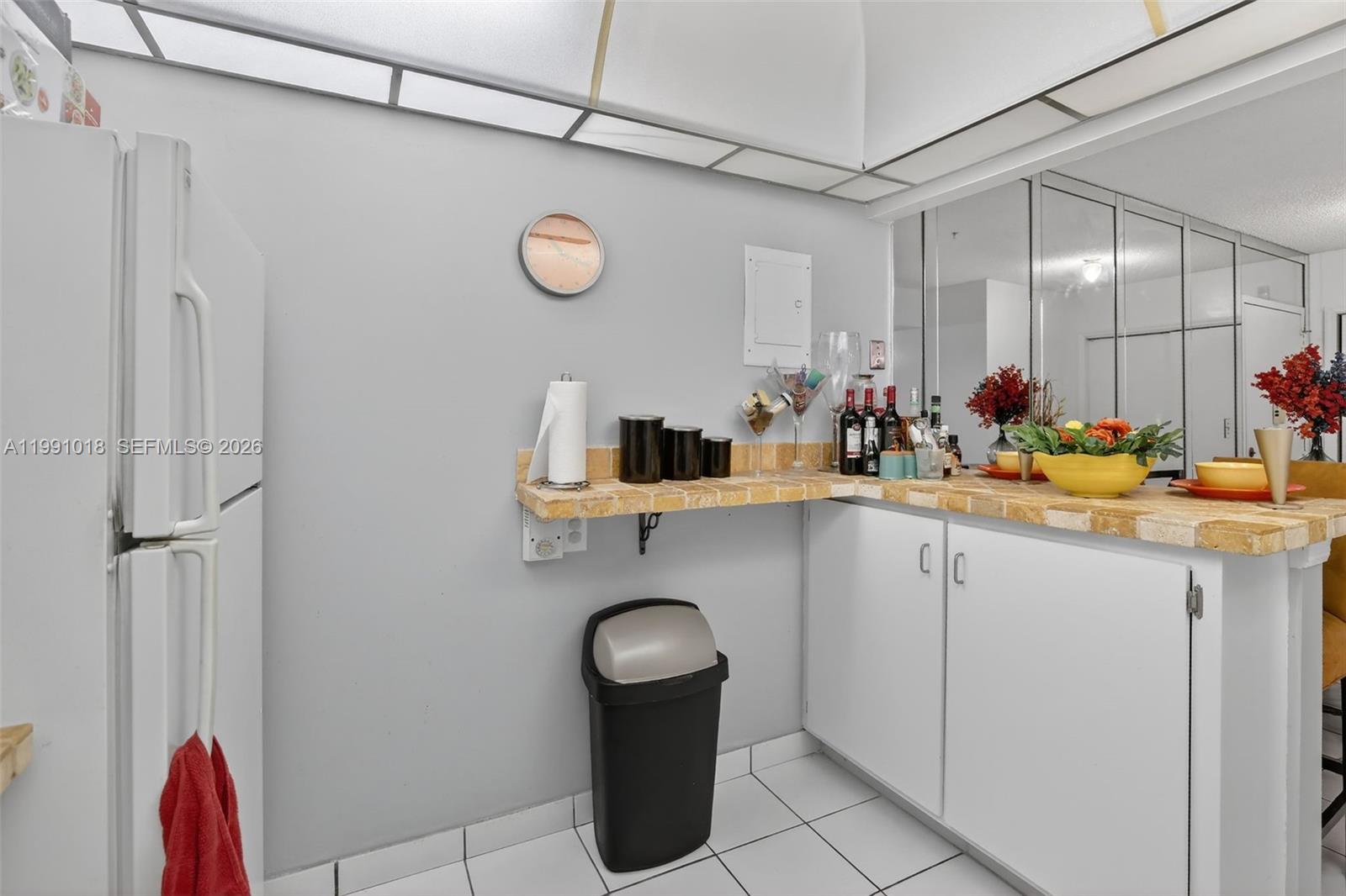 MANORS OF INVERRARY I-7 - Residential