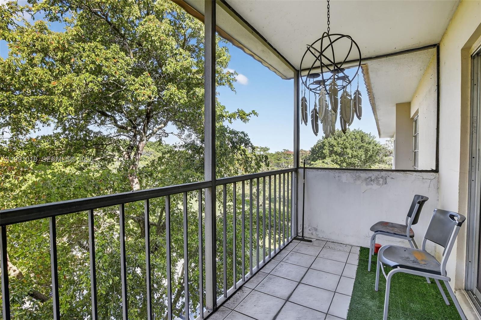 MANORS OF INVERRARY I-7 - Residential