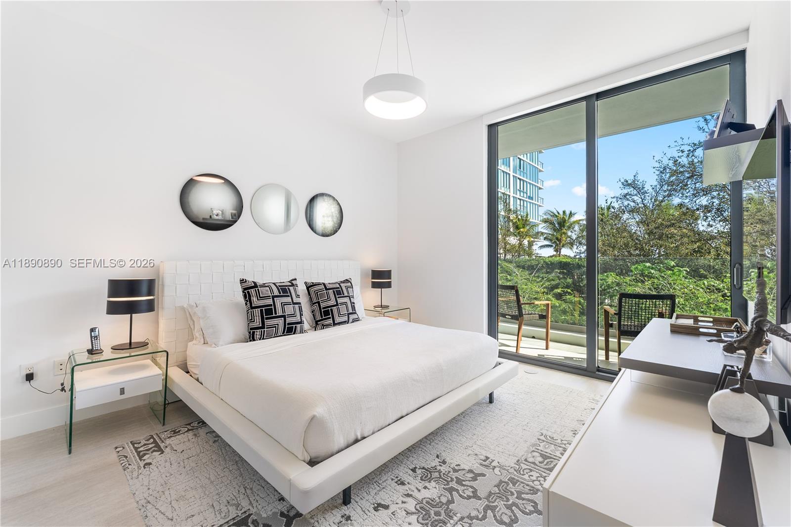 PARAISO BAY CONDO - Residential