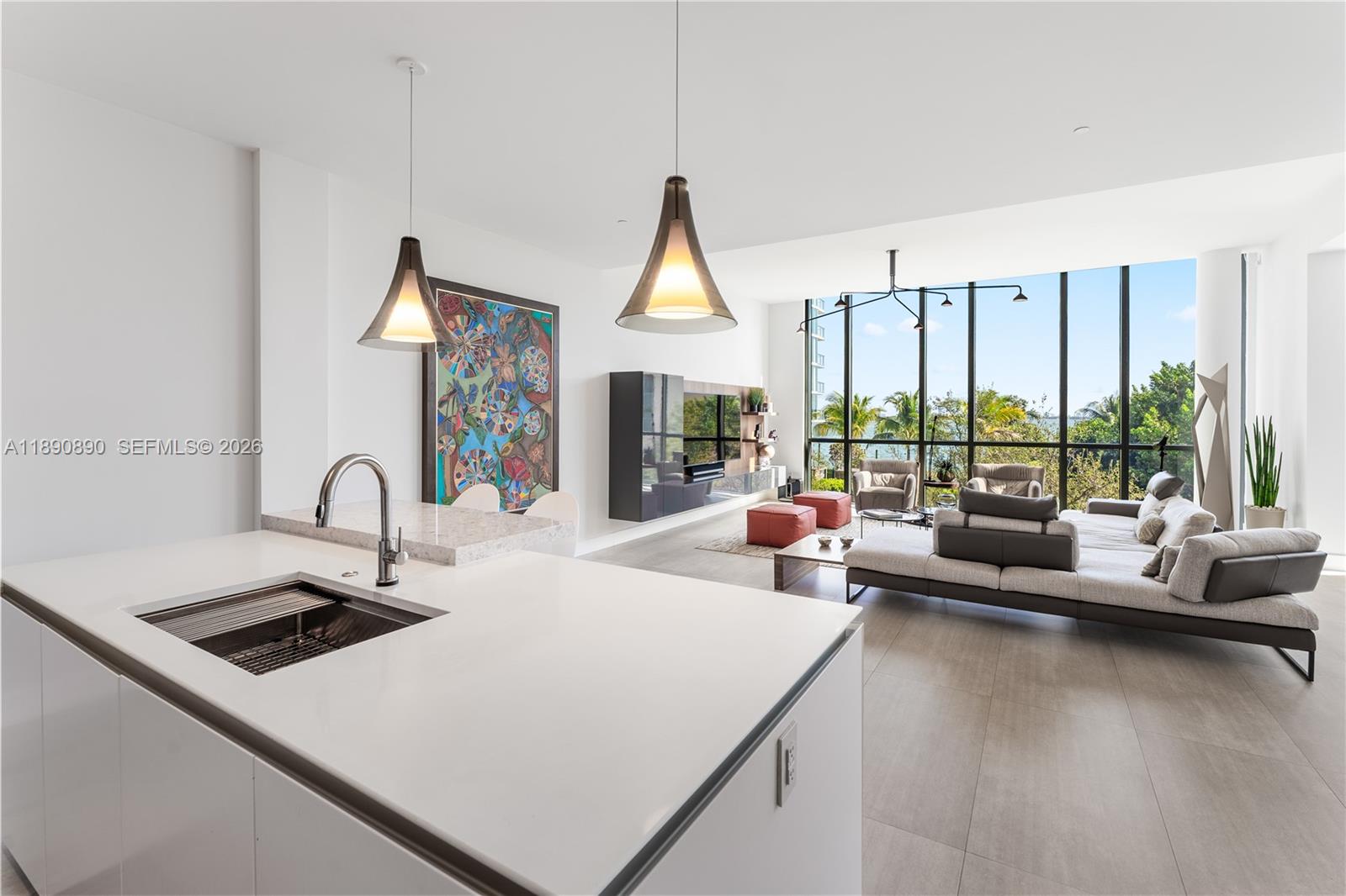 PARAISO BAY CONDO - Residential