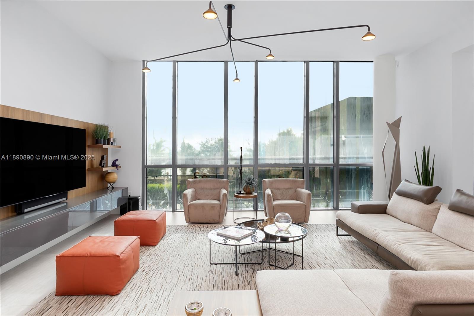 PARAISO BAY CONDO - Residential