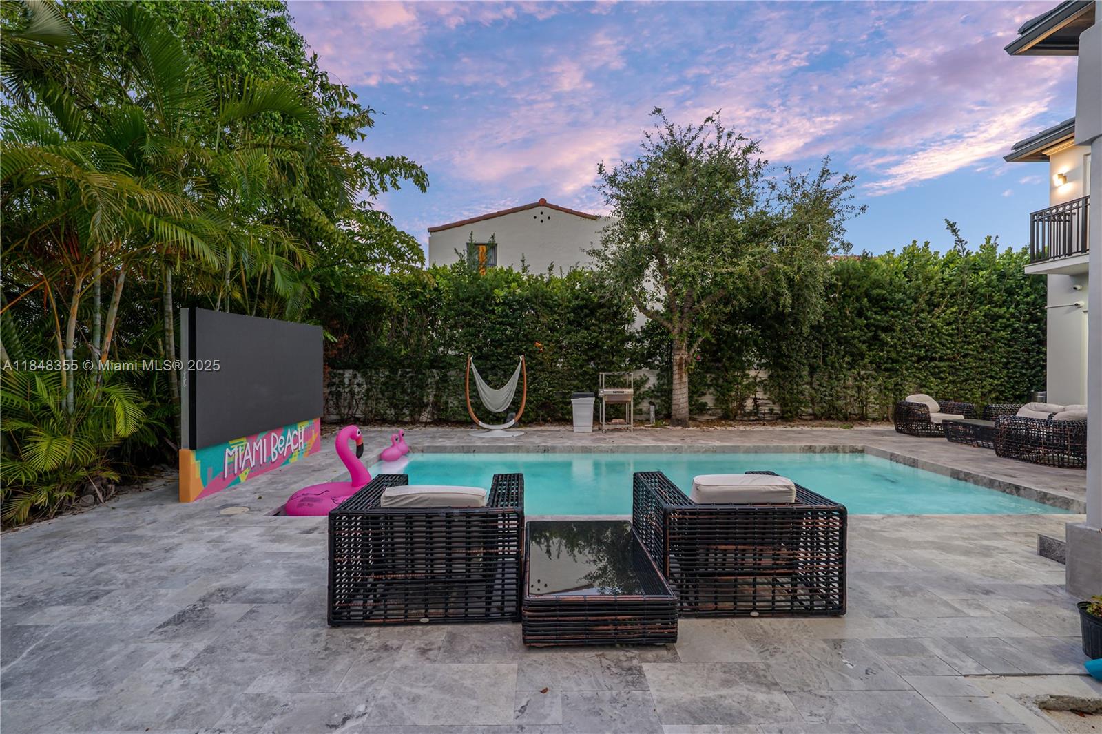 LA GORCE GOLF SUB - Residential Lease