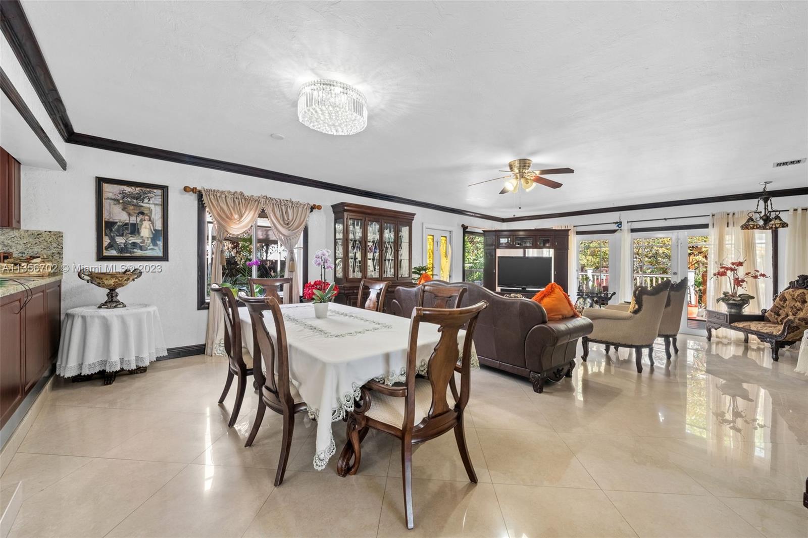 WINONA PARK - Residential