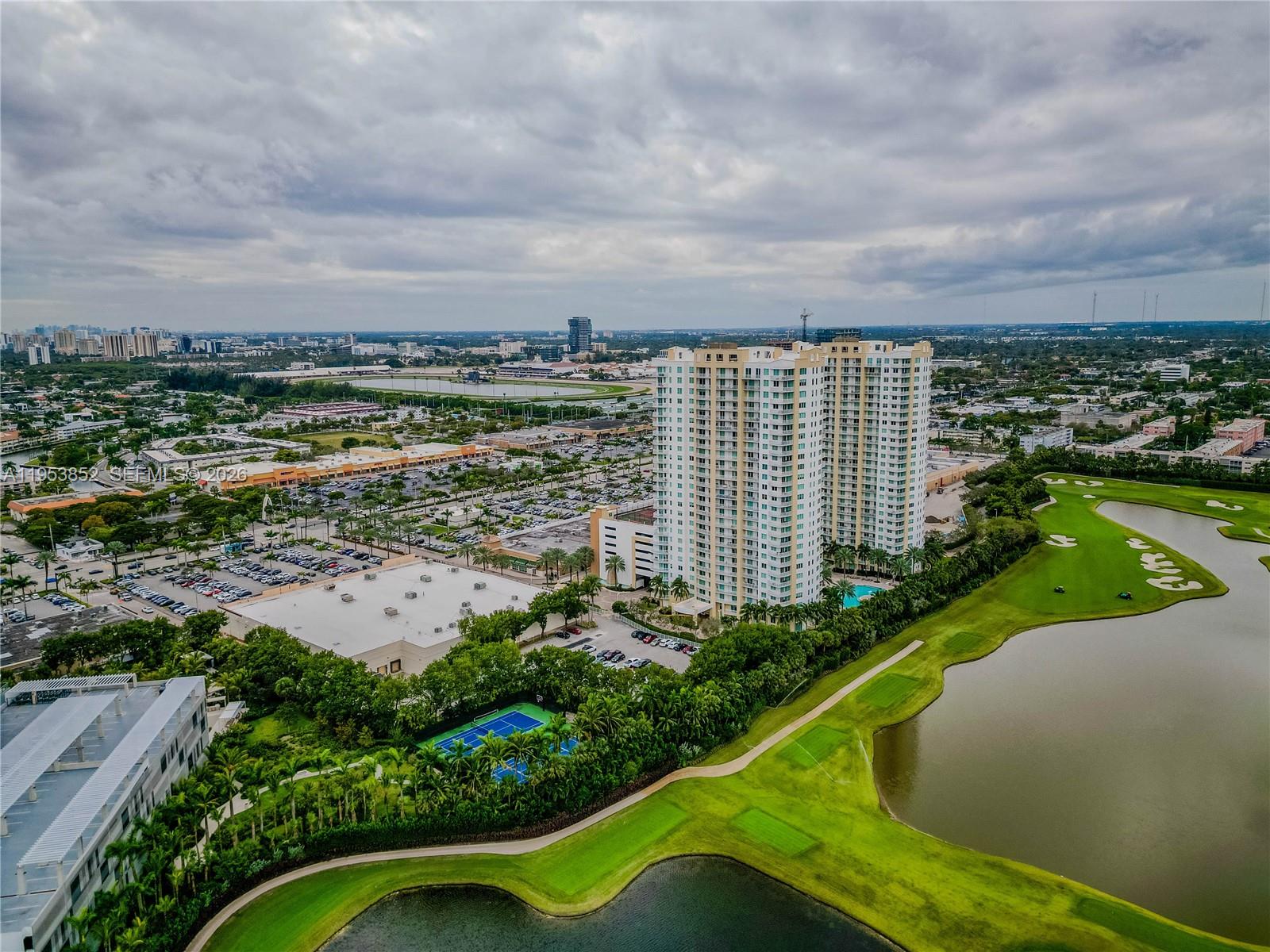 DUO CONDOMINIUM WEST - Residential