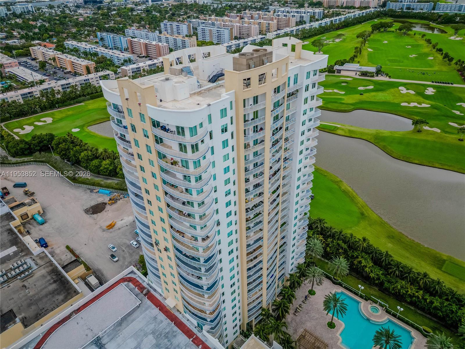 DUO CONDOMINIUM WEST - Residential