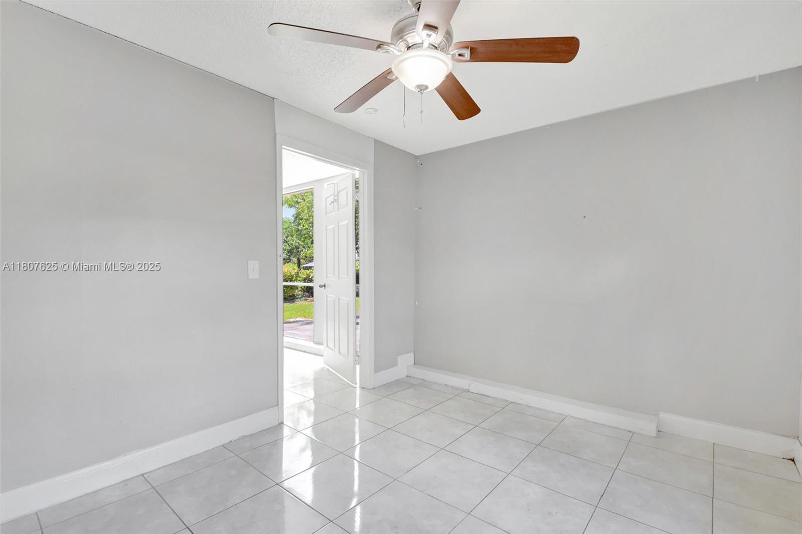 CAM ESTATES - Residential