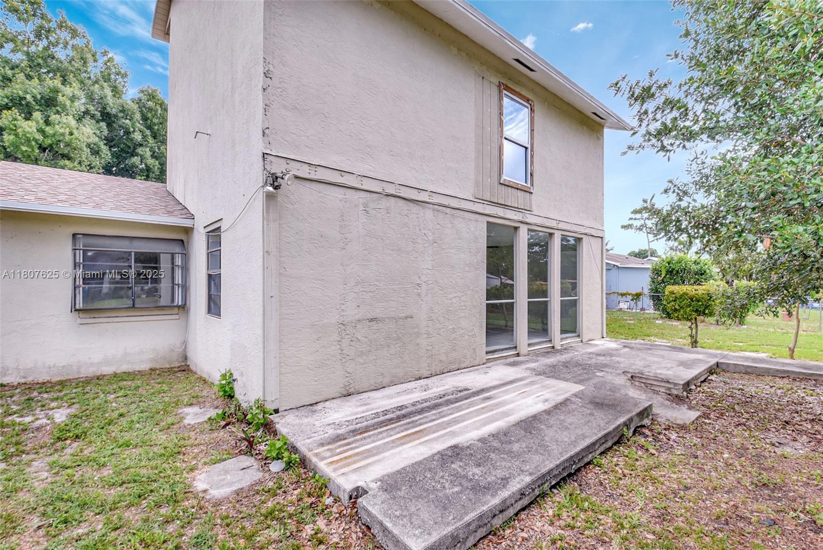 CAM ESTATES - Residential
