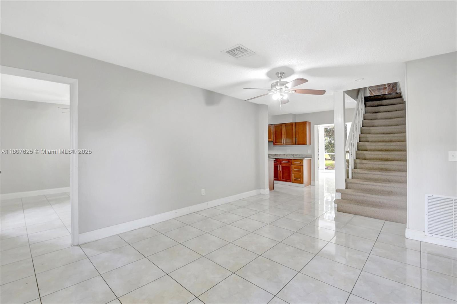 CAM ESTATES - Residential