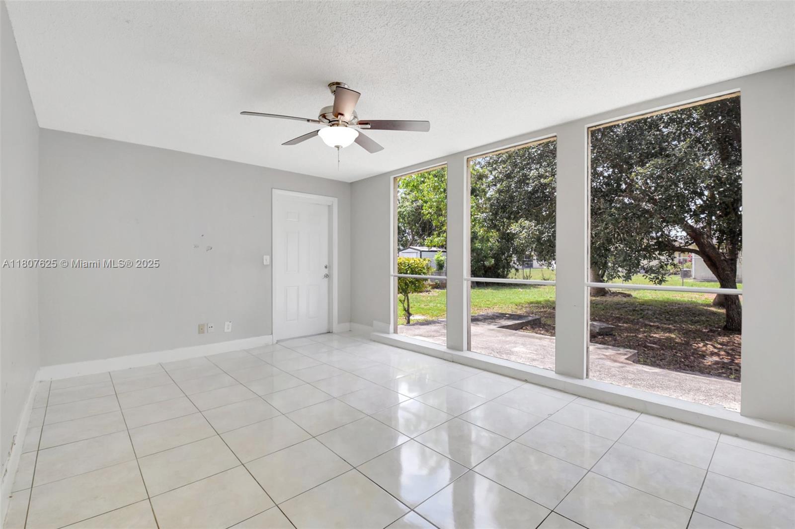 CAM ESTATES - Residential