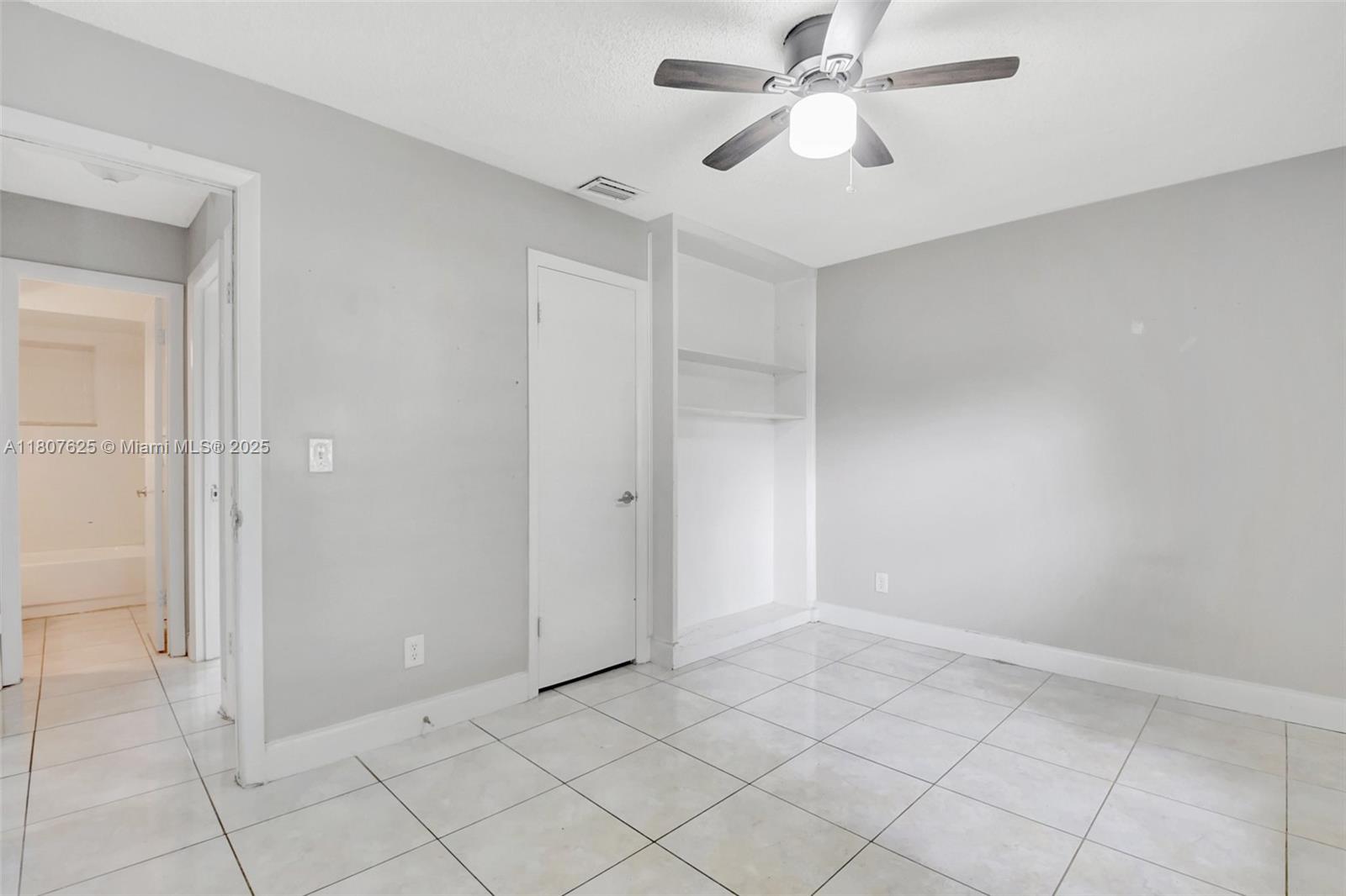 CAM ESTATES - Residential