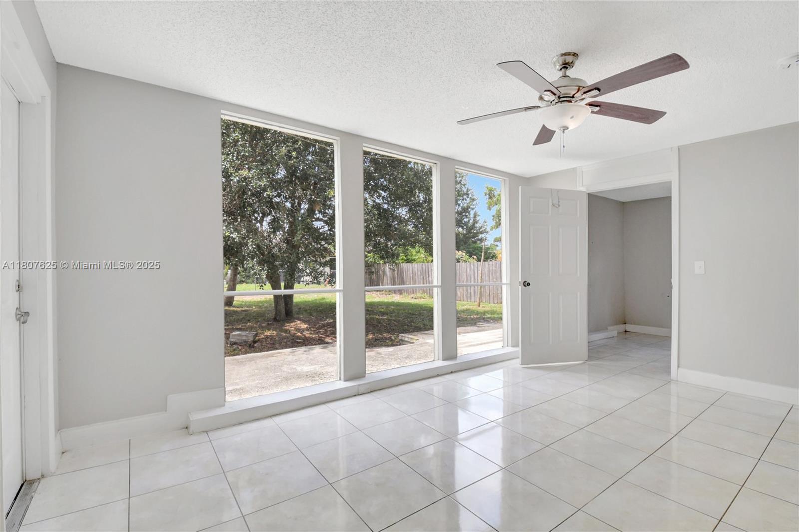 CAM ESTATES - Residential