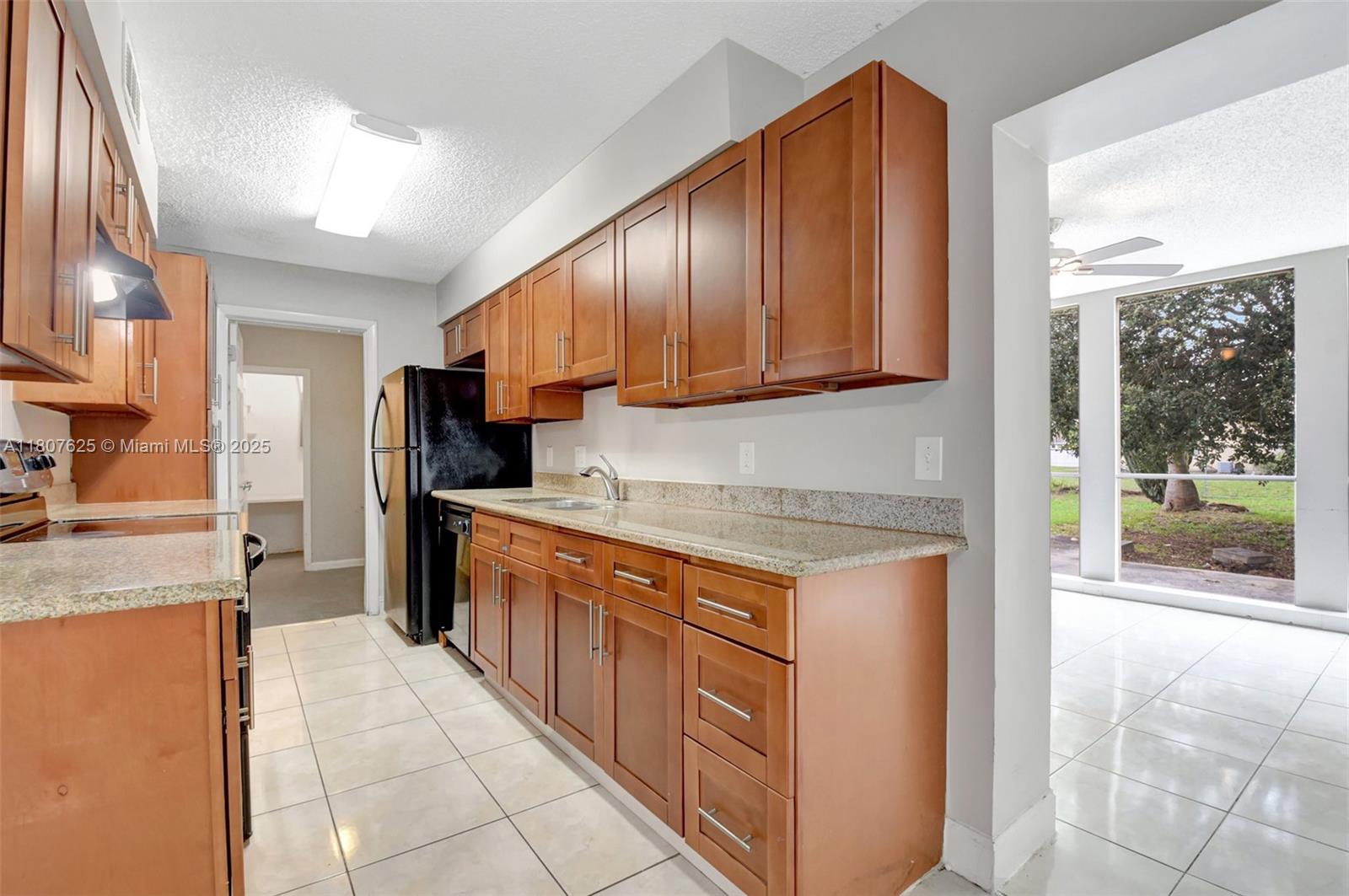 CAM ESTATES - Residential
