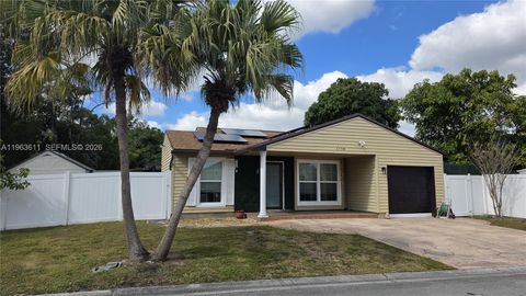 1798 SW 84th Pl Miramar FL 33025