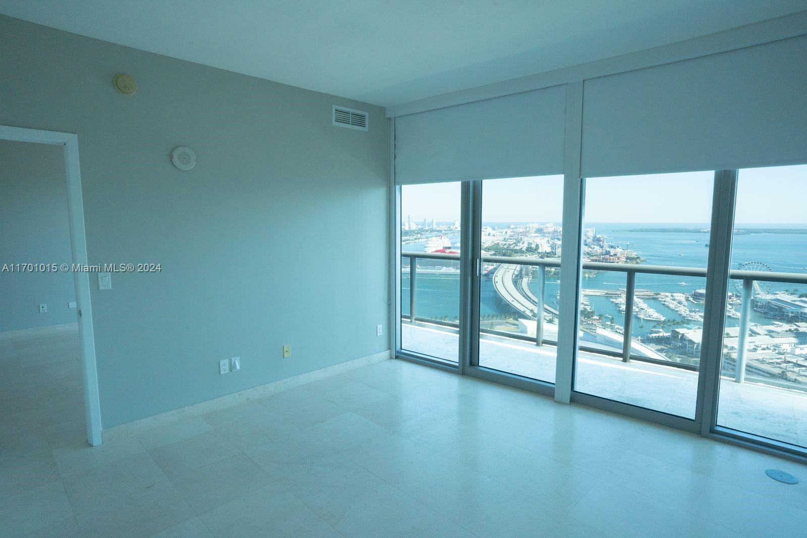 MARINABLUE CONDO - Residential