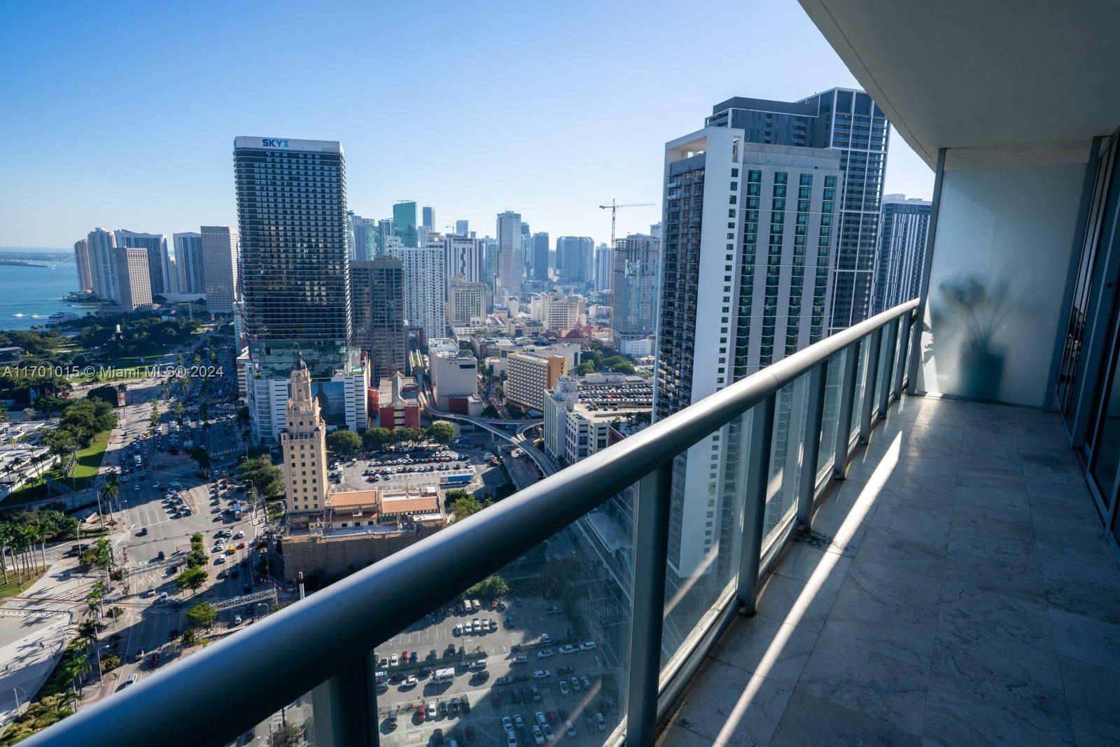 MARINABLUE CONDO - Residential