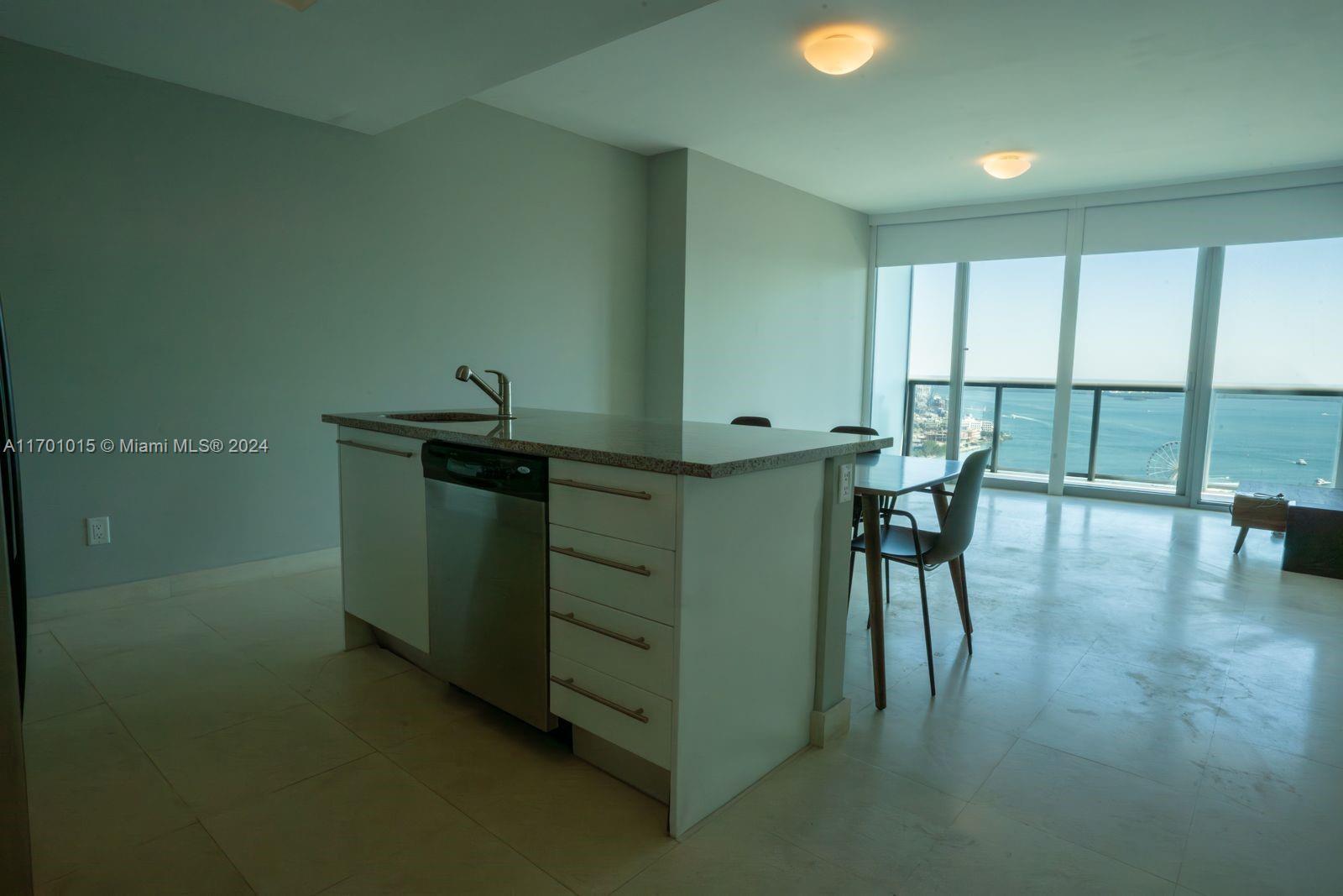 MARINABLUE CONDO - Residential