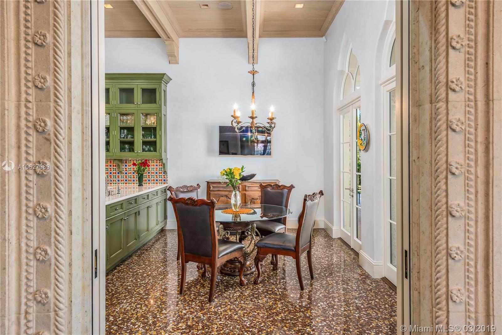 VENICE RE - Residential