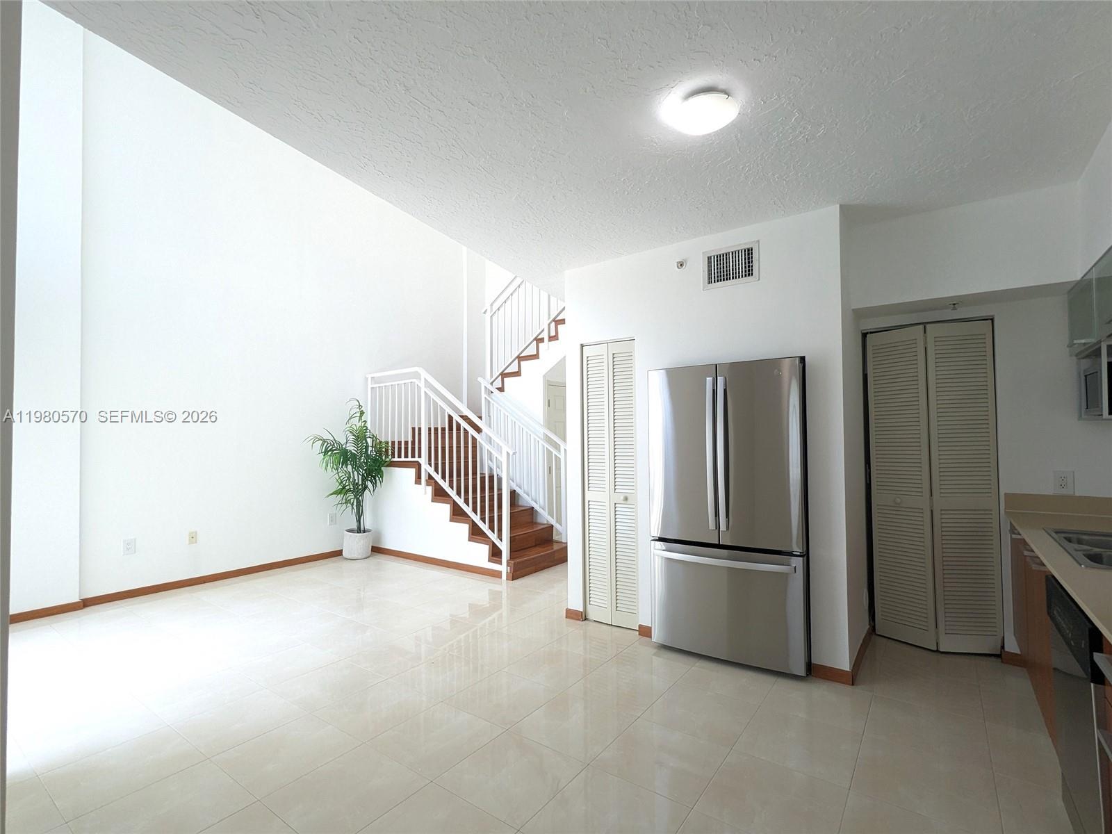 LOFTS ON BRICKELL I CONDO - Residential Lease