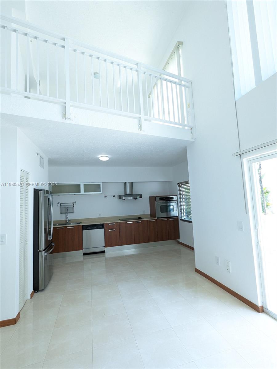 LOFTS ON BRICKELL I CONDO - Residential Lease