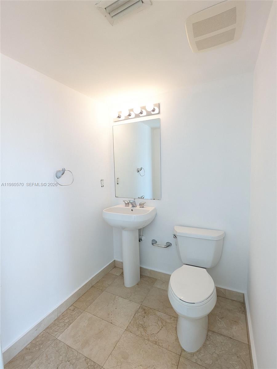 LOFTS ON BRICKELL I CONDO - Residential Lease