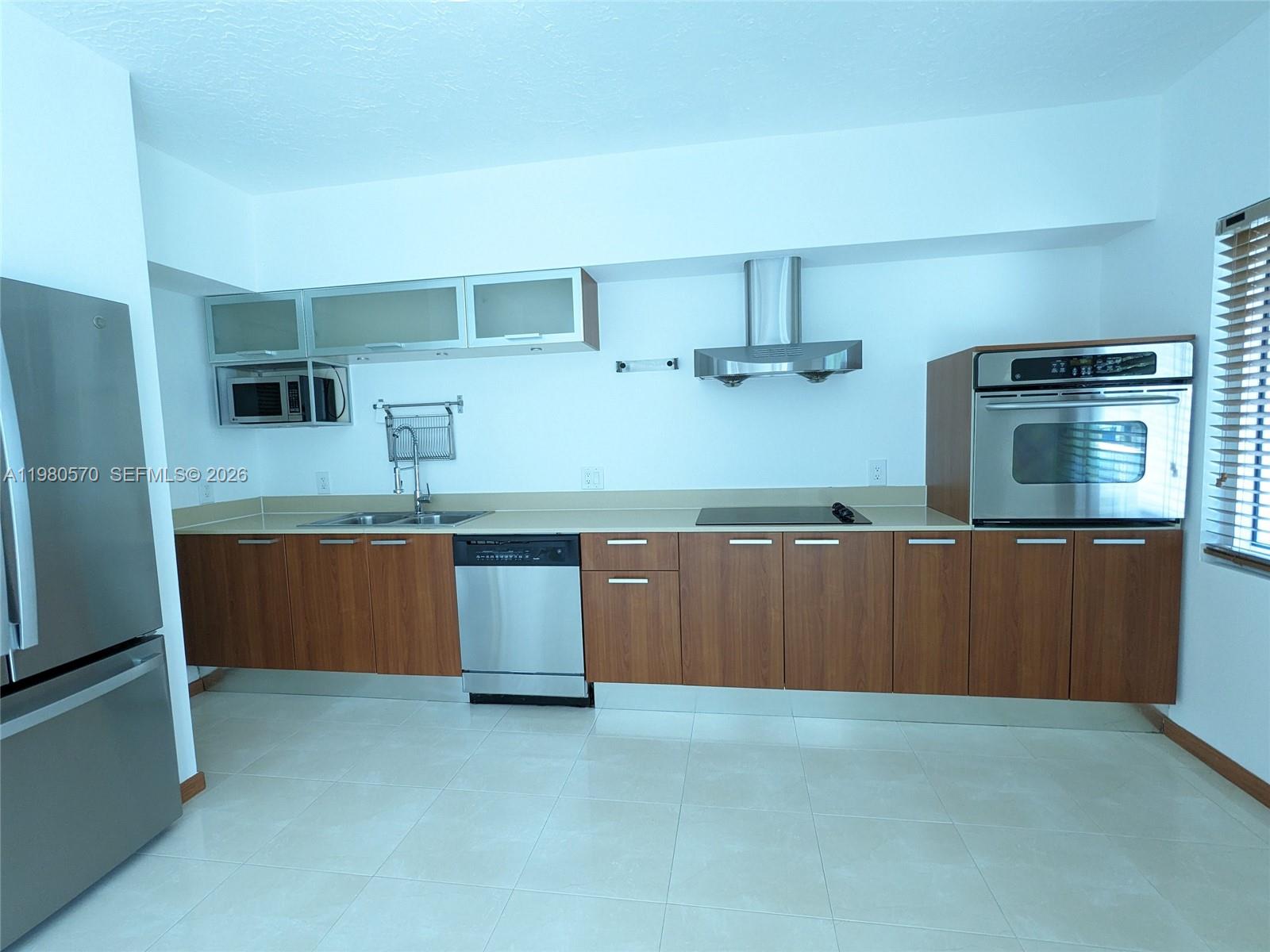 LOFTS ON BRICKELL I CONDO - Residential Lease