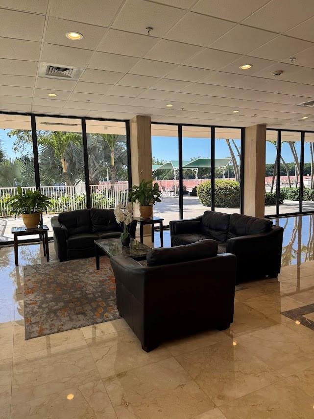 COASTAL TOWERS CONDO - Residential Lease