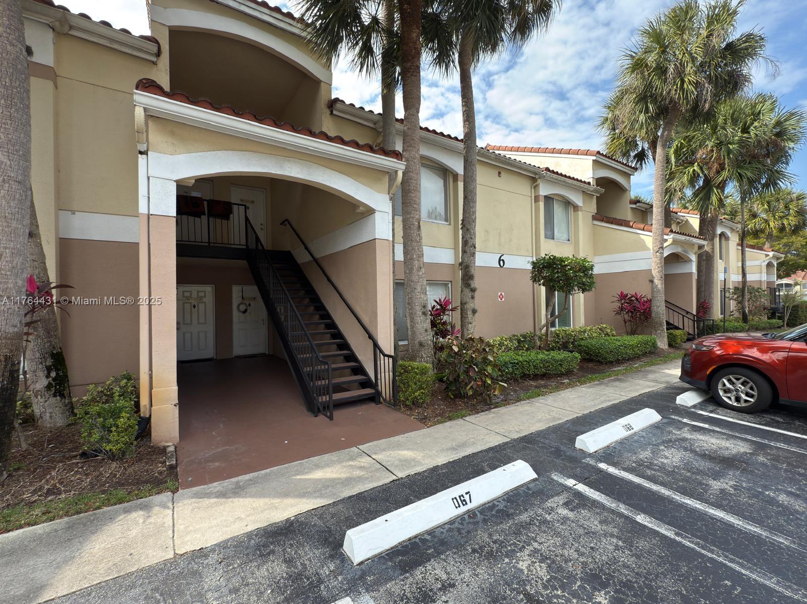 CASABLANCA ISLES CONDO - Residential