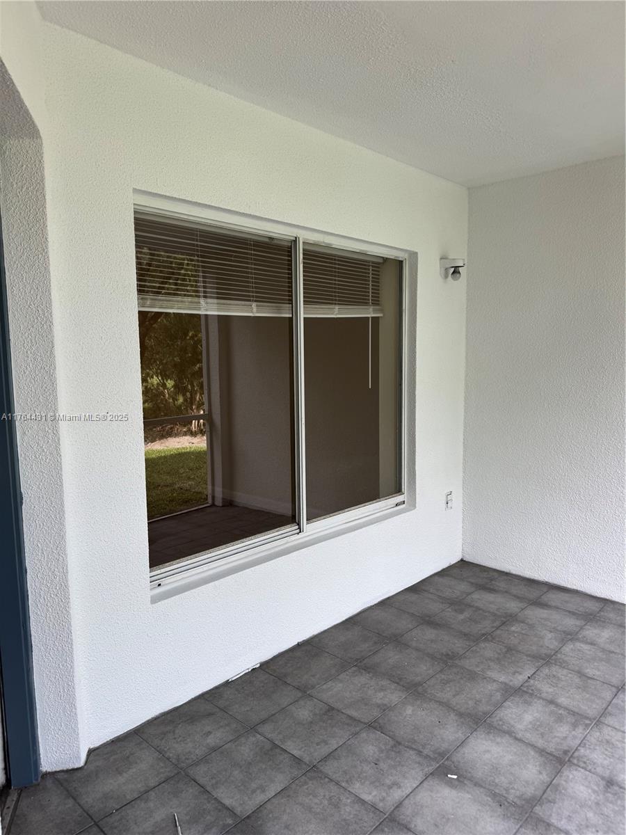 CASABLANCA ISLES CONDO - Residential